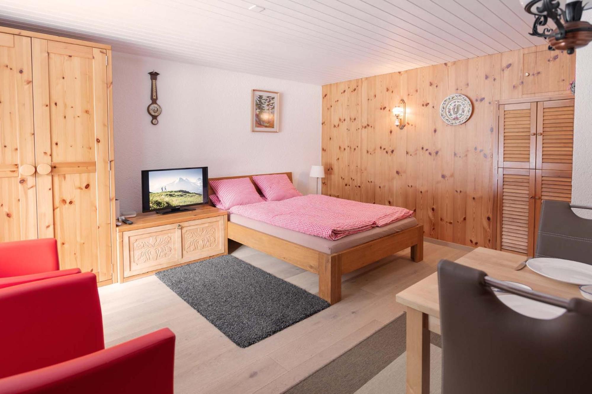 Mom - Alpine Boutique Apartments, Gletscher, Eiger View Terrace * Grindelwald